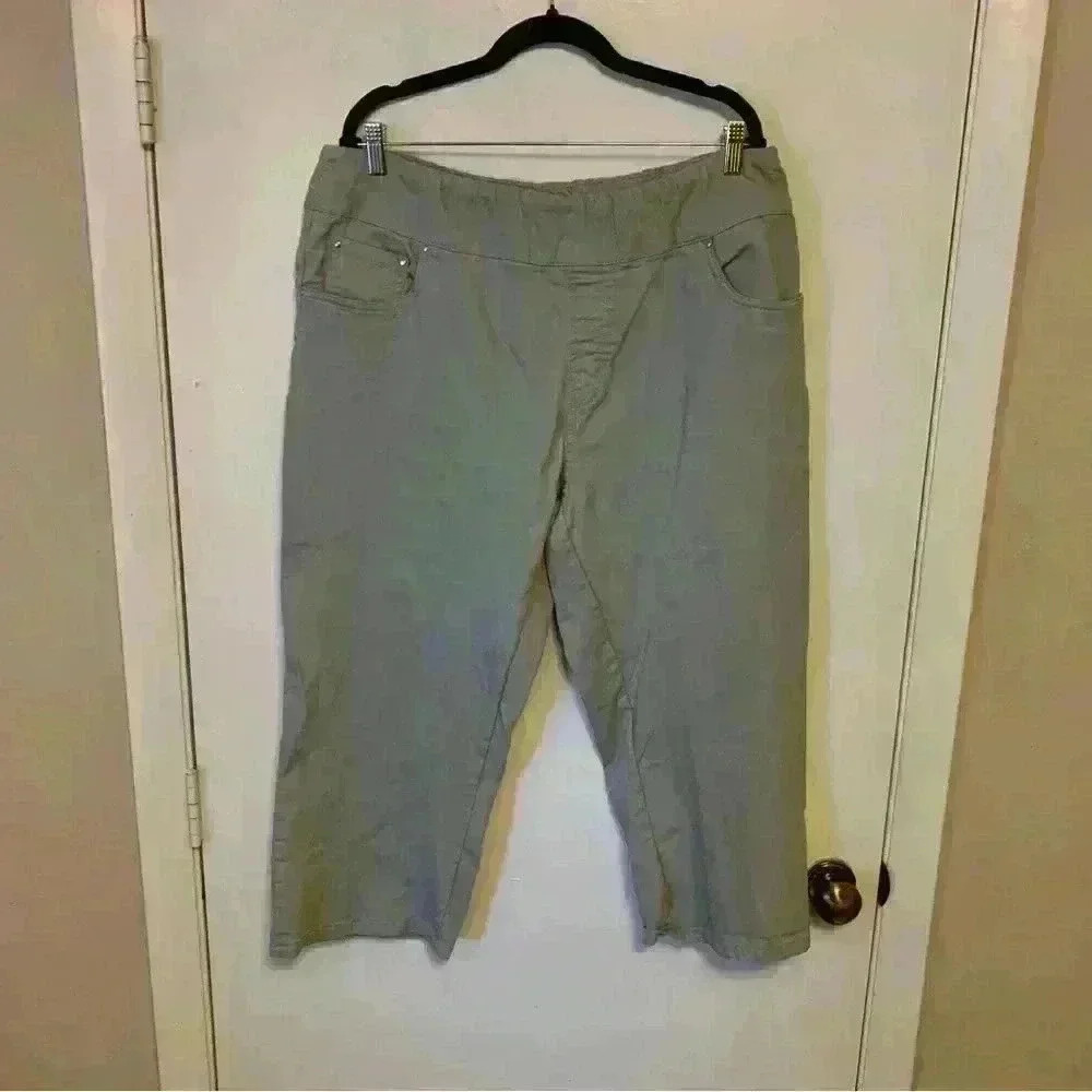 Blair Grey Pull On Cropped Pants Size 18 Petite